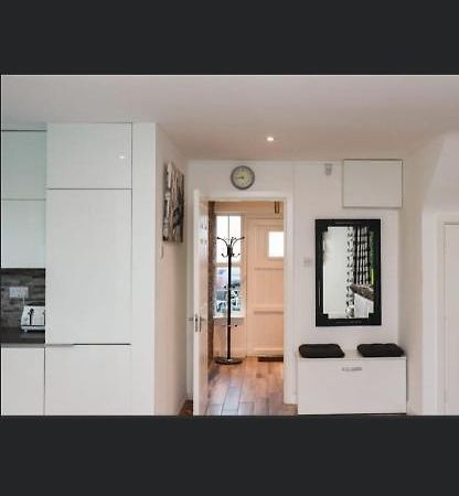 20 Holiday Cottage, East End แบลลีบัลเนียน ภายนอก รูปภาพ
