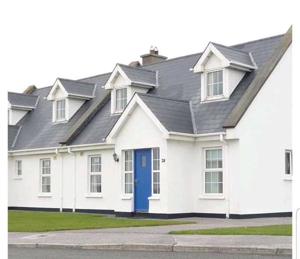 20 Holiday Cottage, East End แบลลีบัลเนียน ภายนอก รูปภาพ