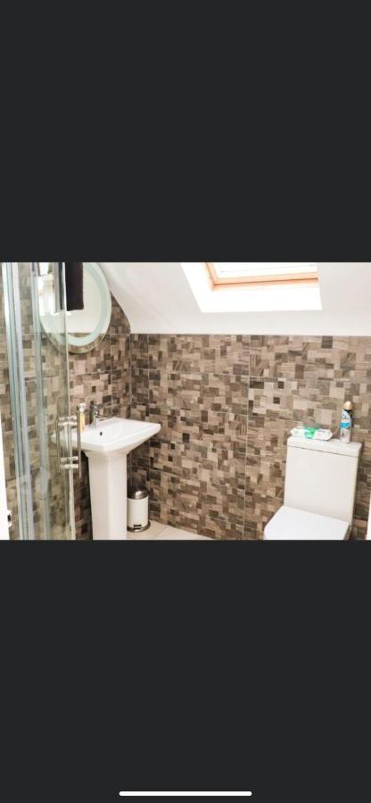 20 Holiday Cottage, East End แบลลีบัลเนียน ภายนอก รูปภาพ