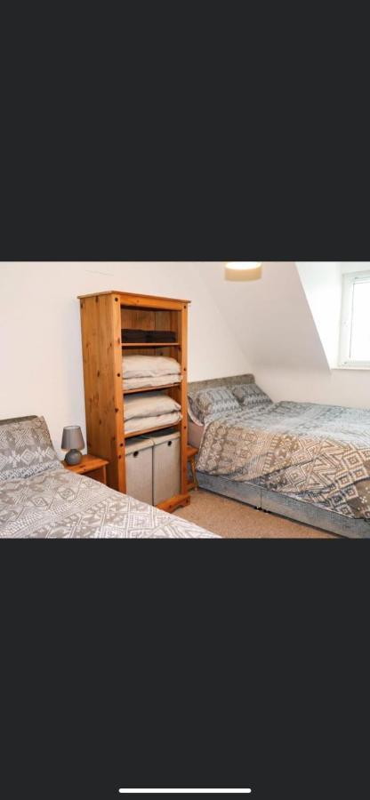 20 Holiday Cottage, East End แบลลีบัลเนียน ภายนอก รูปภาพ